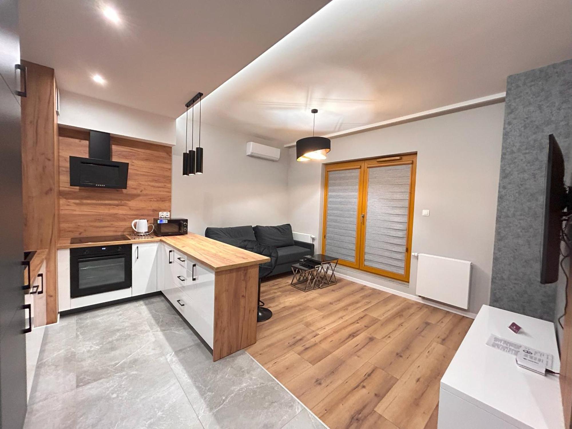 Apartmentprestige Central Station Krasków Εξωτερικό φωτογραφία