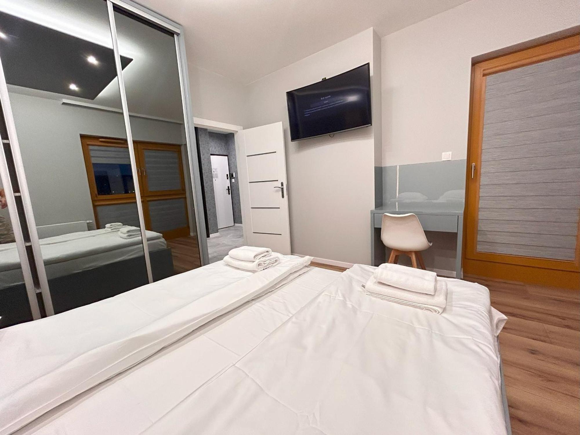 Apartmentprestige Central Station Krasków Εξωτερικό φωτογραφία