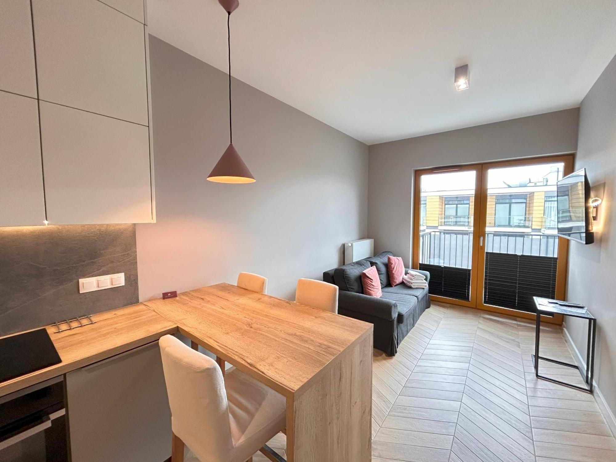 Apartmentprestige Central Station Krasków Εξωτερικό φωτογραφία