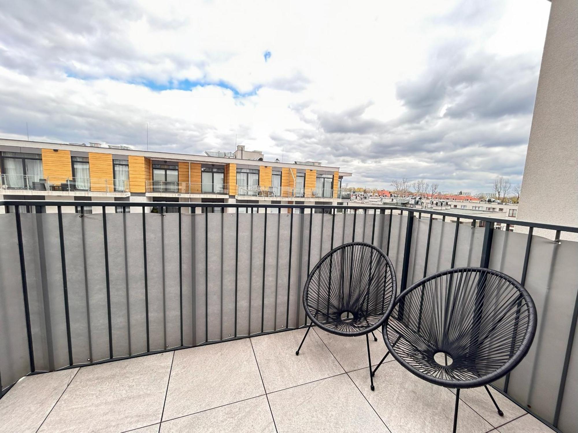 Apartmentprestige Central Station Krasków Εξωτερικό φωτογραφία
